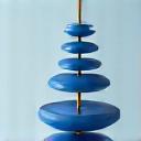 Icono gráfico abstracto de una balanza equilibrada con diferentes pesos, representando la asignación estratégica de activos